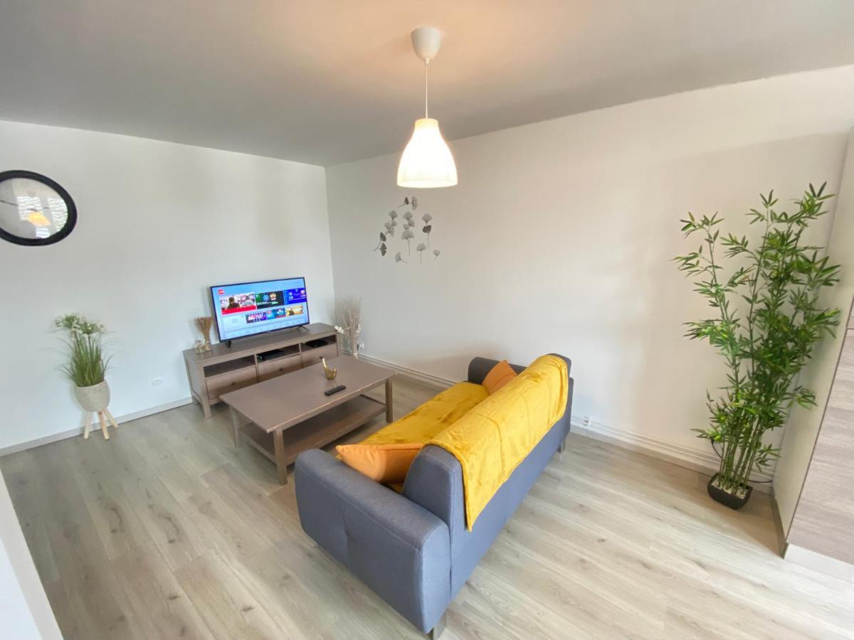 Joli Appartement Avec Parking Gratuit Sur Place 日韦 外观 照片
